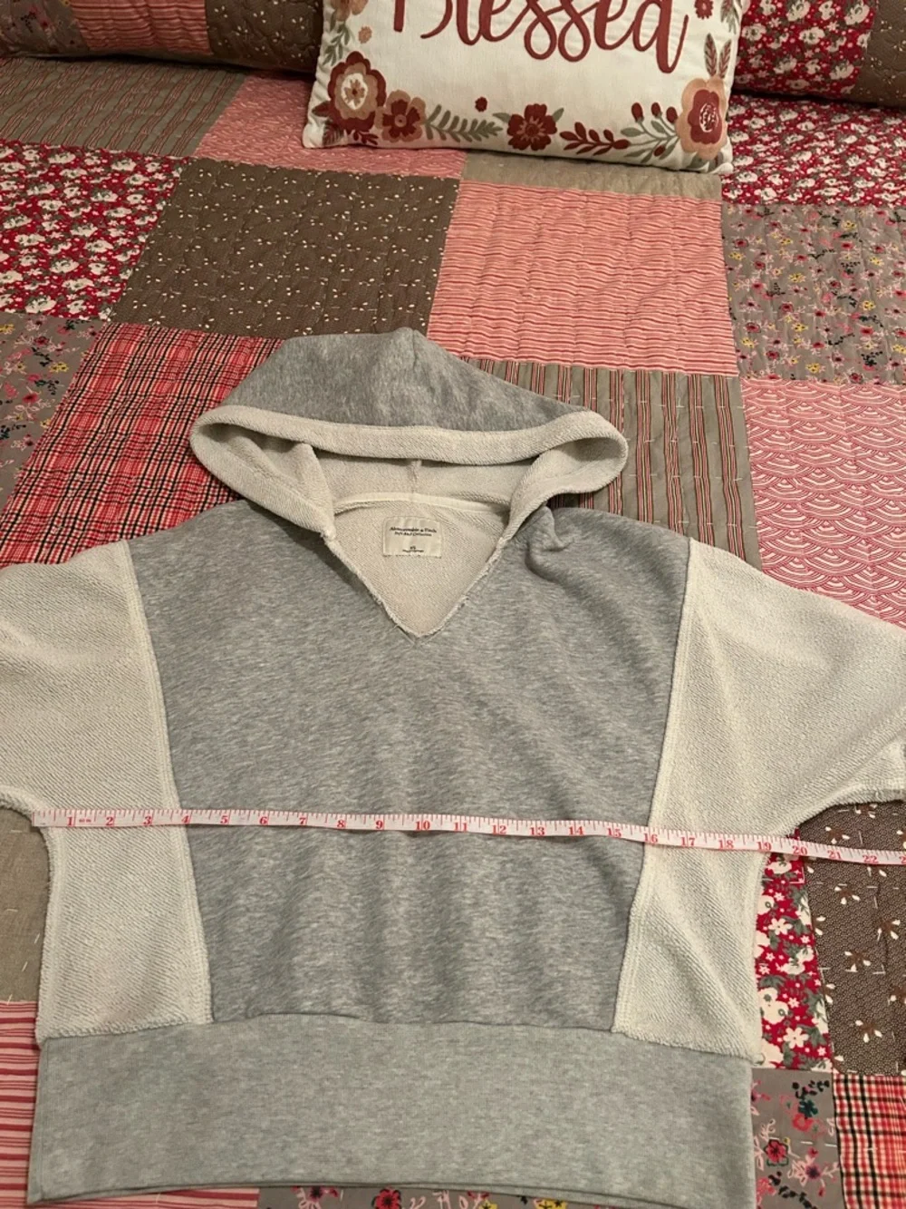 Abercrombie & fitch Cozy Heather Gray Cropped Hoodie Sweatshirt - Picture 7 of 10